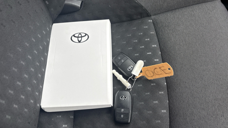 Toyota Corolla Petrol 1.8 VVT-i Hybrid Commercial Auto